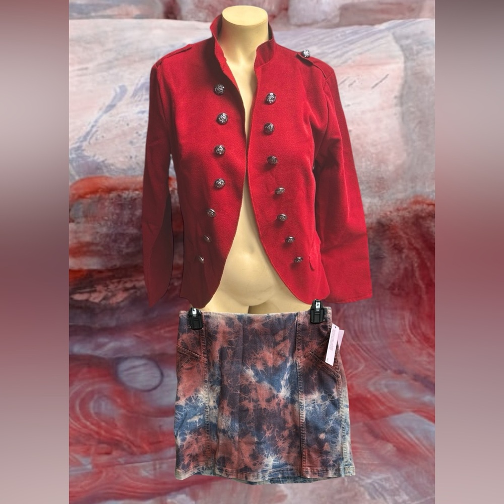 Mini Skirt open front jacket bundle
Wild Fable jean denim red tie dye $37 new